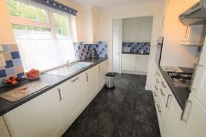 Kitchen - click for photo gallery